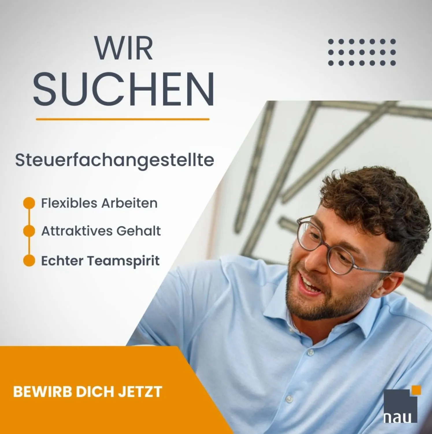 Mann mit hellblauen Hemd, Bildsufschrift 